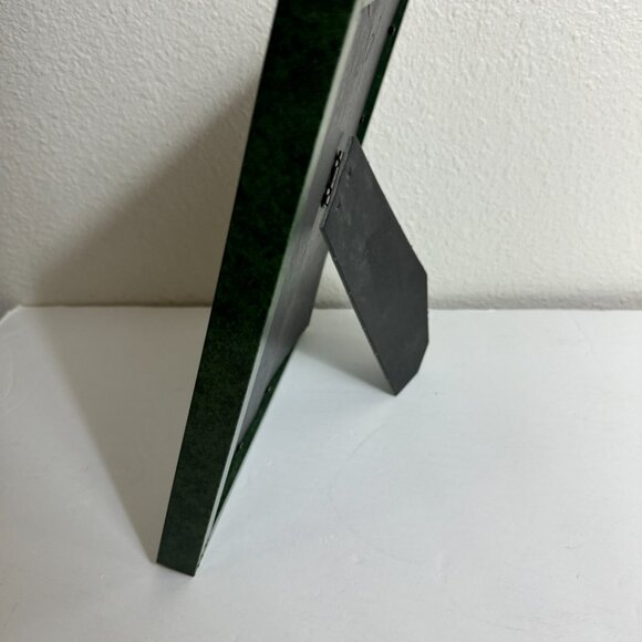 VIntage  Wooden Green Picture Frame 9.25" x 11.25"  NWOT - Picture 7 of 9